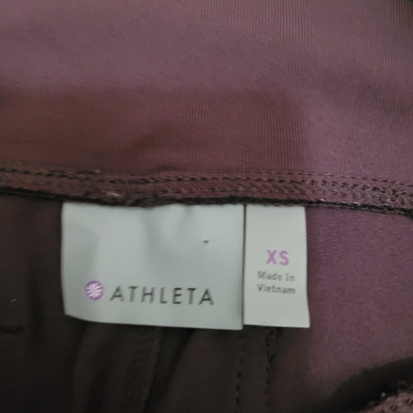 Athleta High Waisted Metro Leggings W/ Front & Back Pockets Plum Size XS - Picture 12 of 13